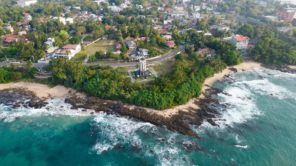 Tangalle Beach: Where Ocean Views and Tranquility Converge