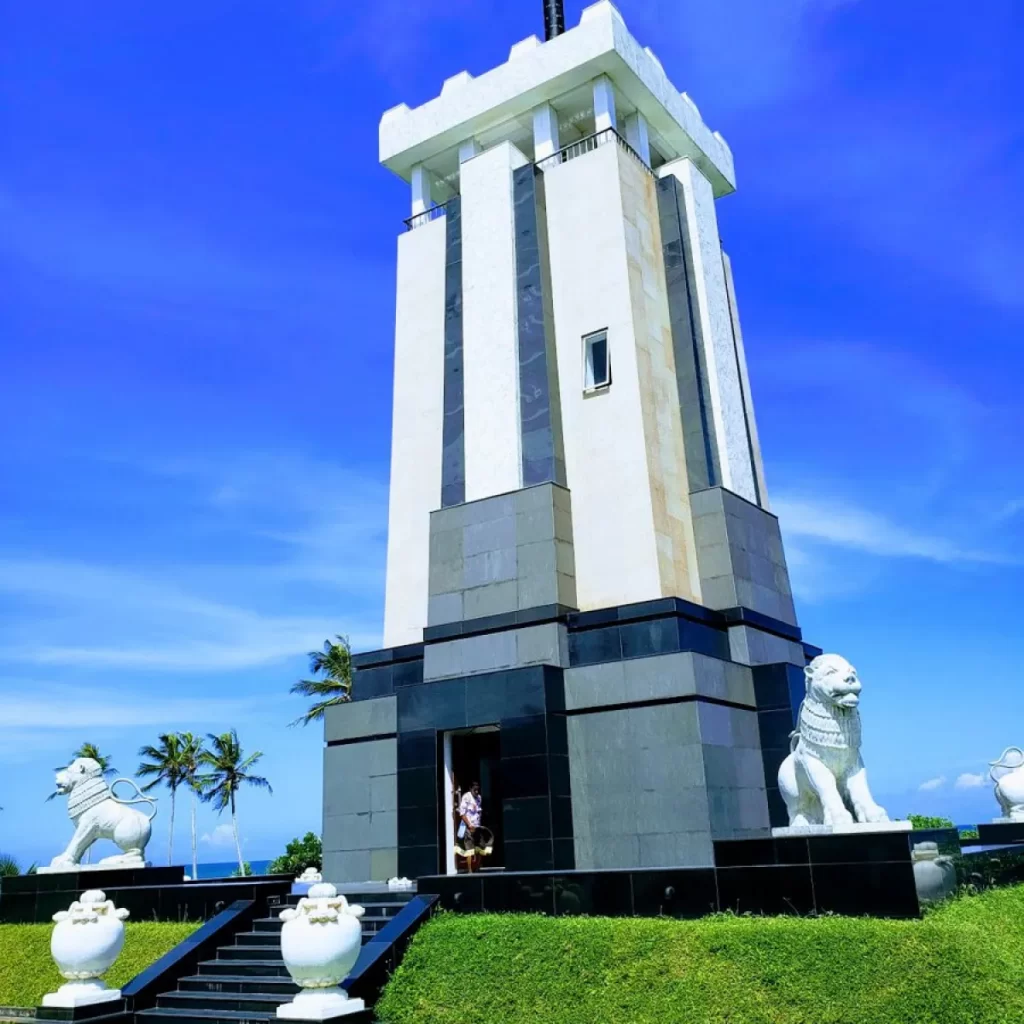 Paying Tribute to Heroes: The War Hero Movement in Tangalle